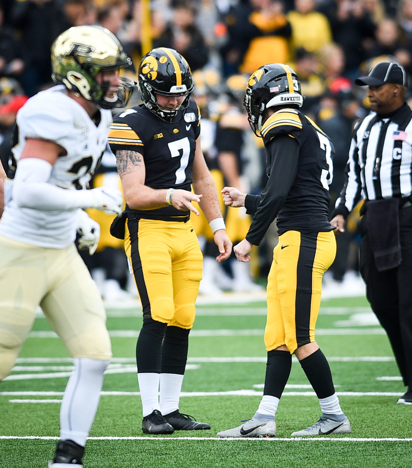 101919-qct-spt-purdue-ia-foot-023a.jpg